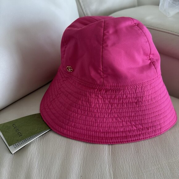 NWT GUCCI NYLON BUCKET PINK HAT GG logo Gold Size XL - Picture 2 of 6